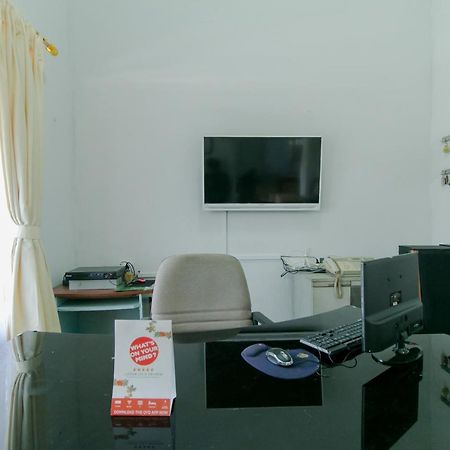 Oyo 2858 Vafa Guesthouse Cianjur Bagian luar foto