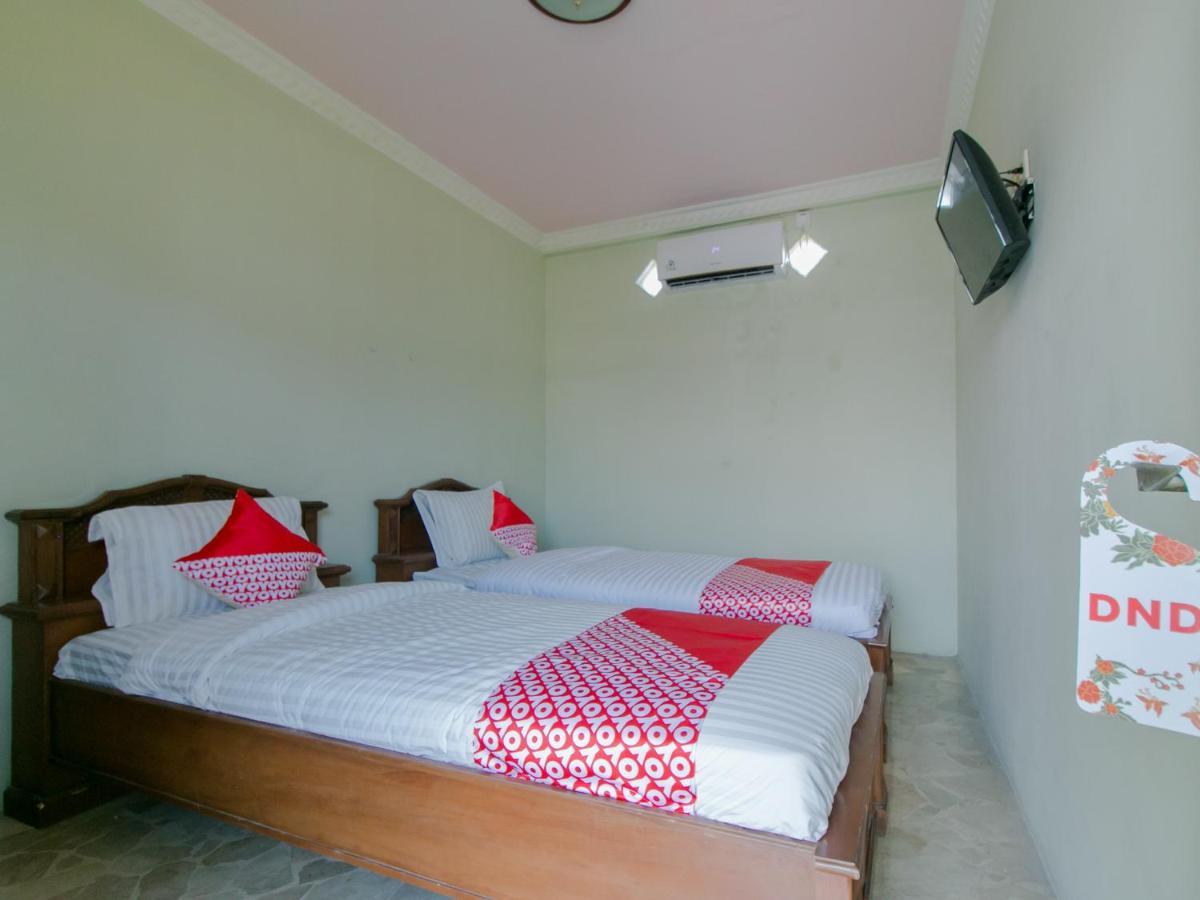 Oyo 2858 Vafa Guesthouse Cianjur Bagian luar foto